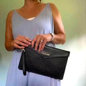 Michael Kors large wristlet clutch